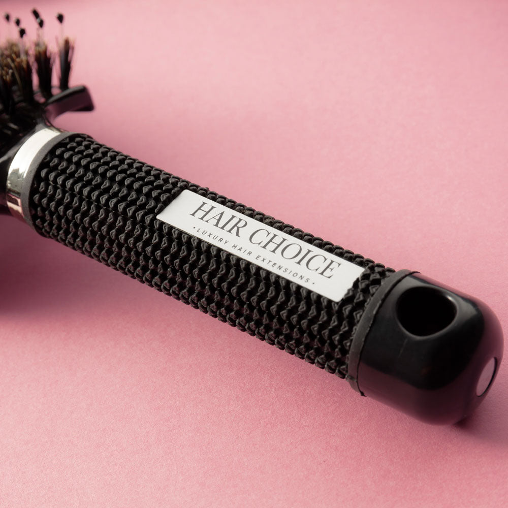 Stroke of Luck - Curved Mixed Bristle Brush